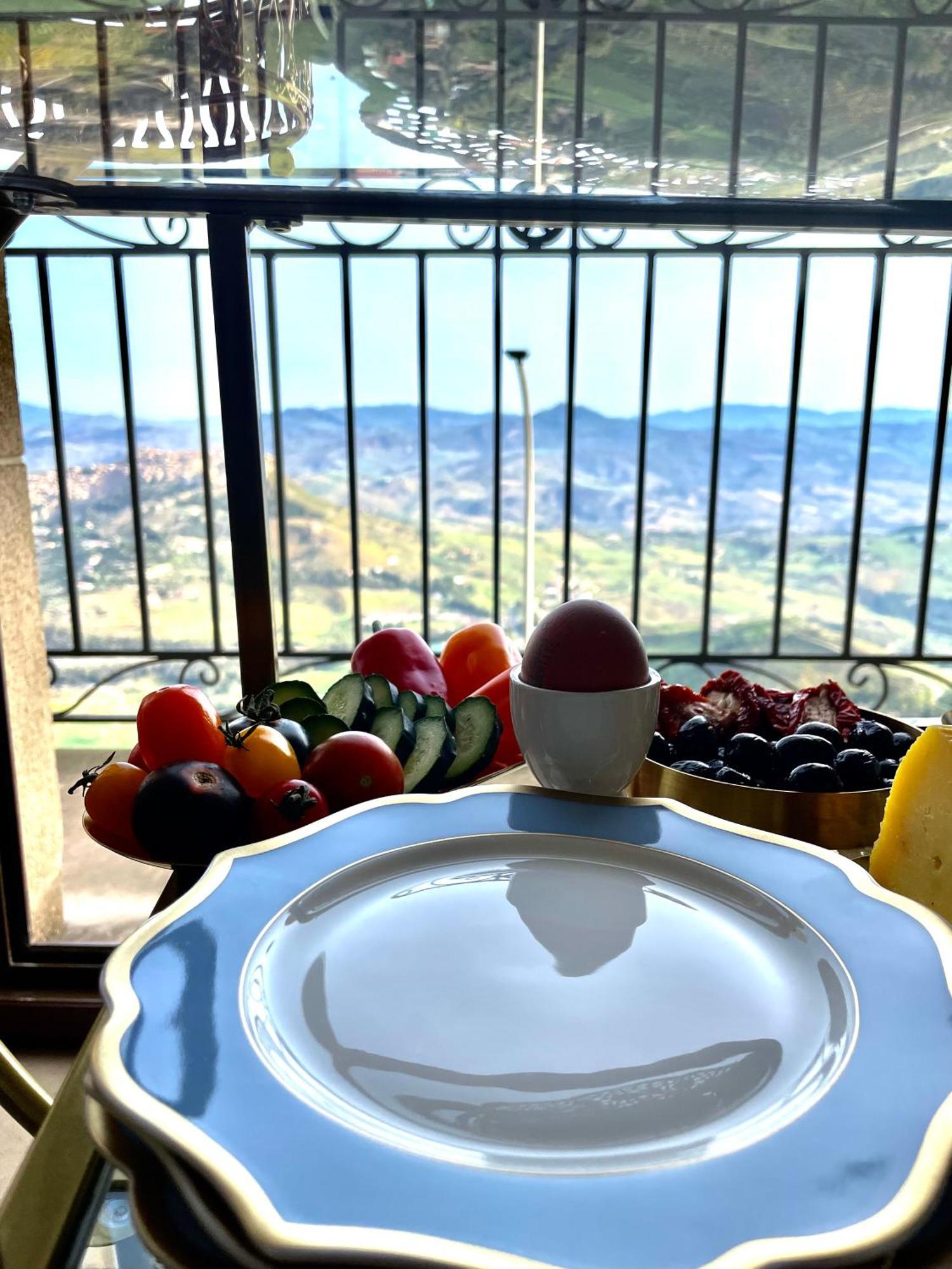 ホテル Dimora Del Duomo エンナ エクステリア 写真